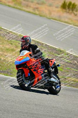 media/Apr-13-2025-TrackXperience (Sun) [[fb1ef998a6]]/Level 1 (Beginner)/Turns 4 and 6 (Session 4)/